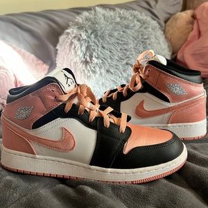 Air Jordan - Nike Jordan 1 Mids